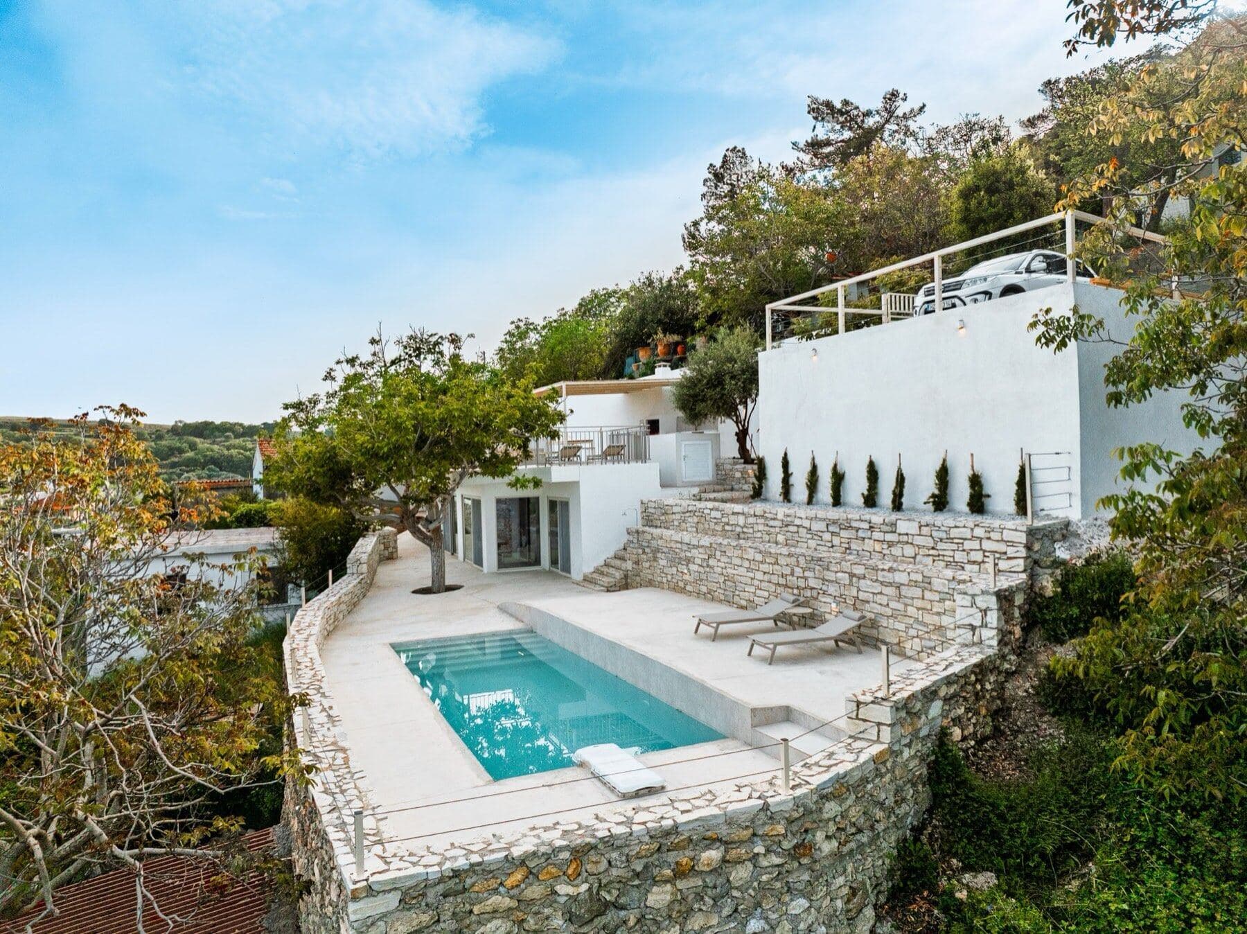 The pool and valley below the house at Nogal Retreat